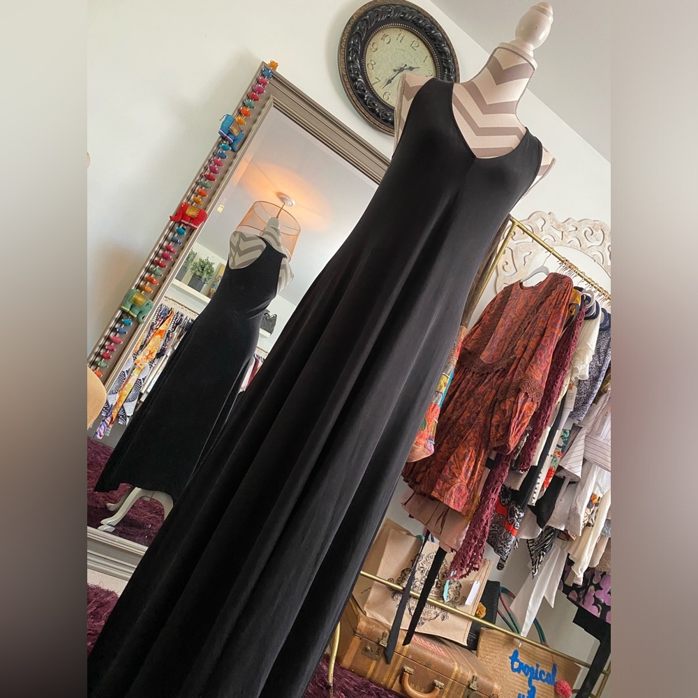 Slinky & Beautiful Dolan Maxi Dress😎